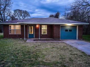 1007 Sycamore St, Brenham, TX 77833