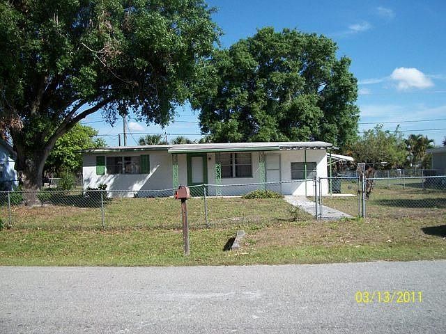 1st image of 4757 Nottingham Dr