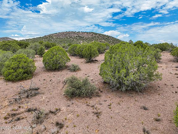 5th image of 4311 W Sullivan Buttes Rdg