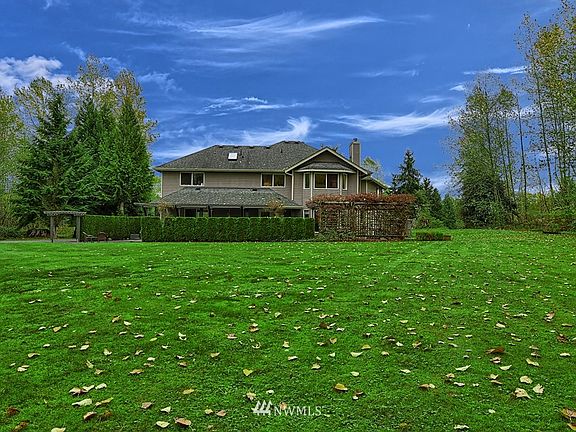 A look from the back of the level 5 acres.