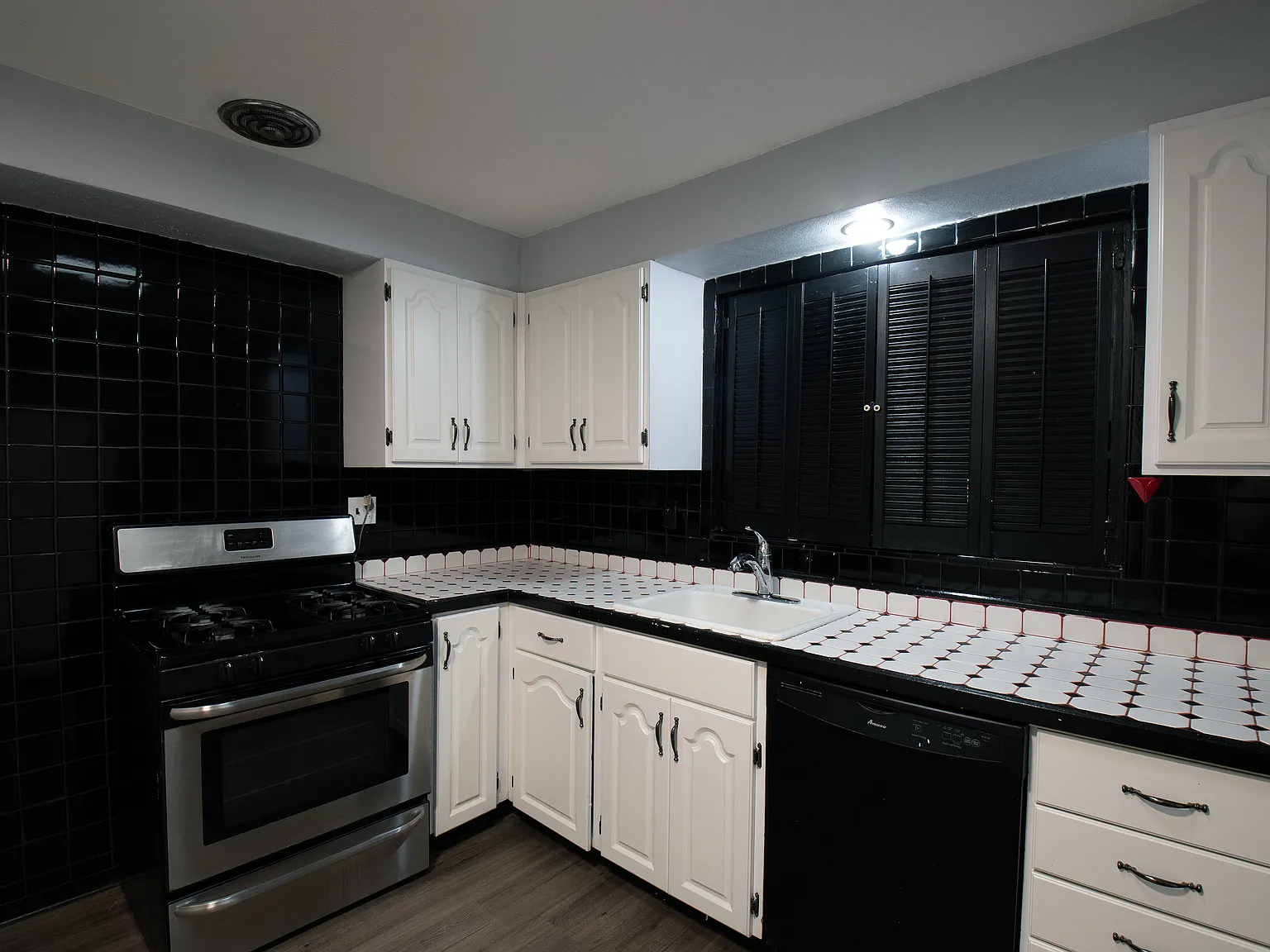 3 bed, 1528 sqft, $1,595 — Photo 4