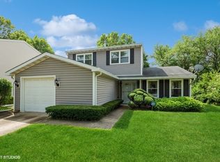 1005 W Briarcliff Rd, Bolingbrook, IL 60440