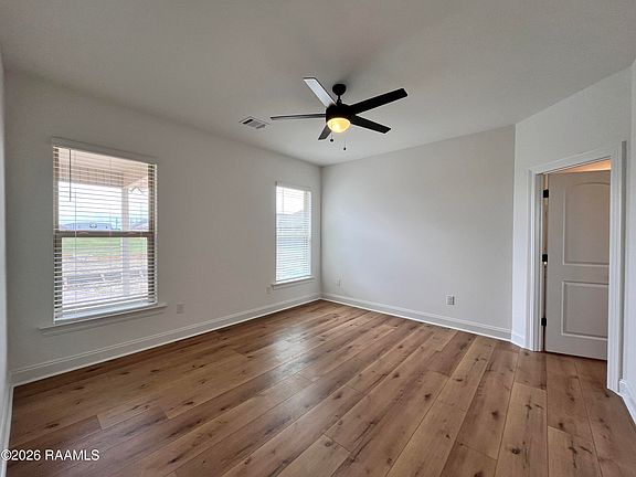 4th image of 219 Tatum Ln