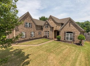 5010 Royston Ln, Memphis, TN 38125