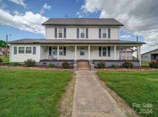 1084 Pisgah Church Rd, Stony Pt, NC 28636