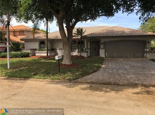 6099 NW 53rd St, Pompano Beach, FL 33067