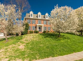 234 Windham Hill Rd, Knoxville, TN 37934