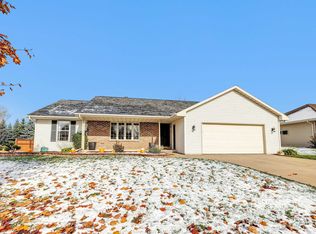 2685 Don Gerard Way, Green Bay, WI 54311