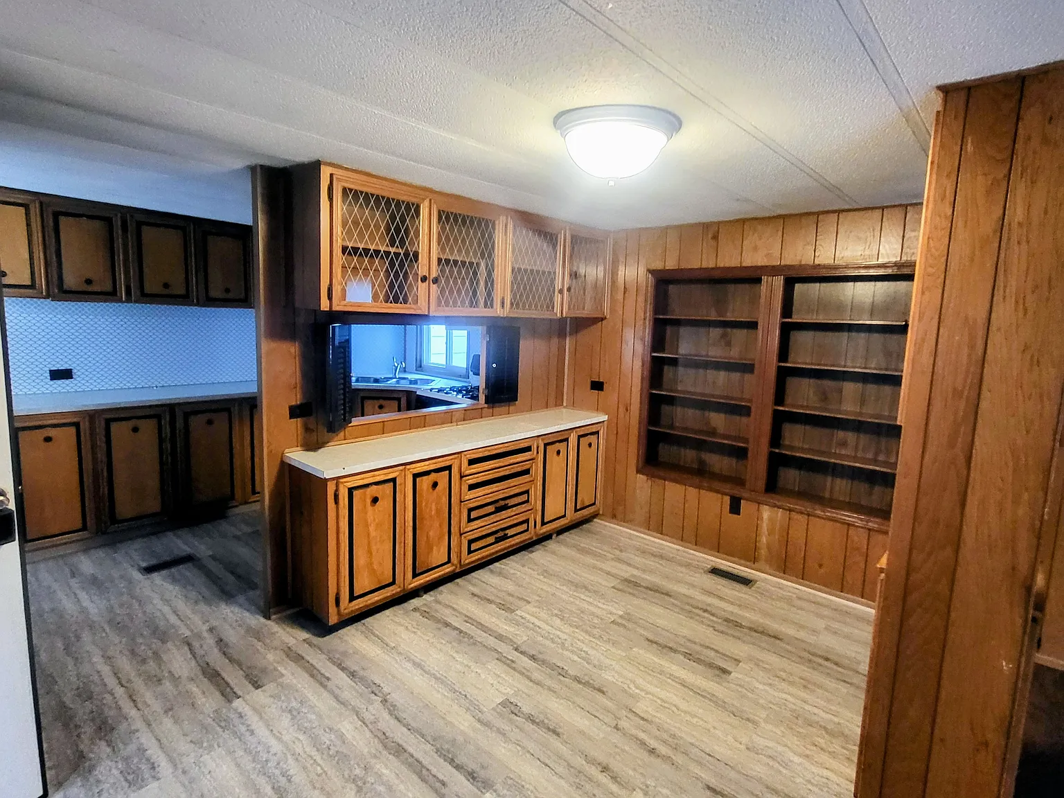 3 bed, 1464 sqft, $1,250 — Photo 4