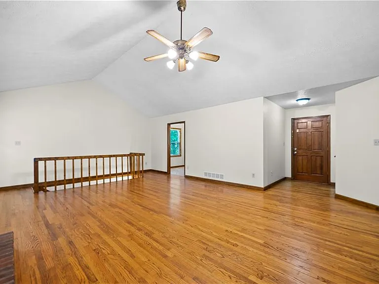 5405 Iris Dr SW — Photo 3