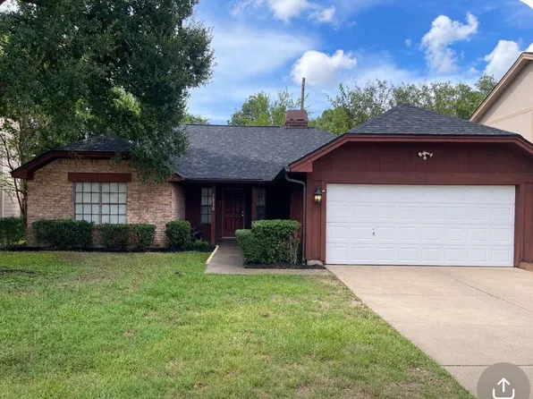 10530 Horseshoe Bend Dr, Houston, TX 77064