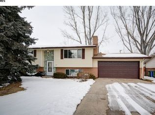 527 W 29th St, Loveland, CO 80538