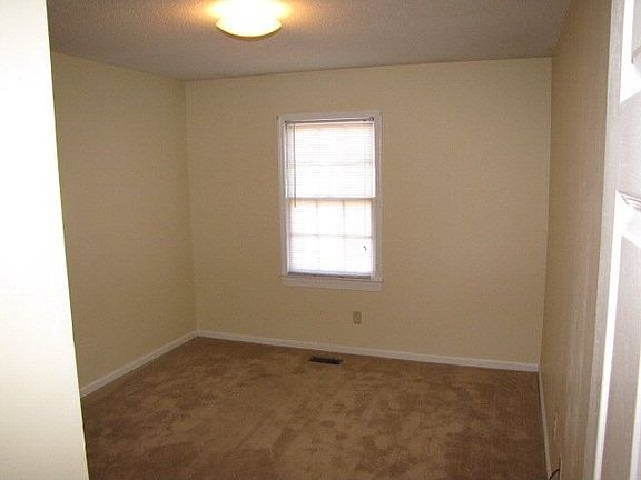 3rd image of 326 O1 Haven Dr