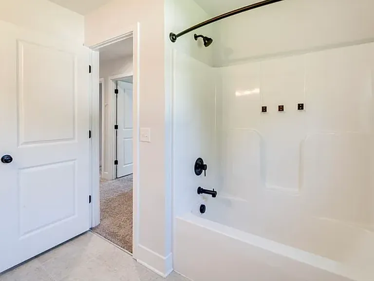 7 Limox Ln — Photo 15
