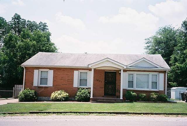 1st image of 1441 Longview Dr