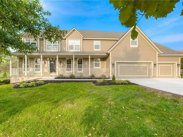 18440 Lamar Ave, Stilwell, KS 66085