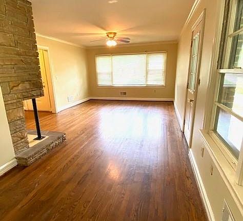 5th image of 9 Collingwood Dr