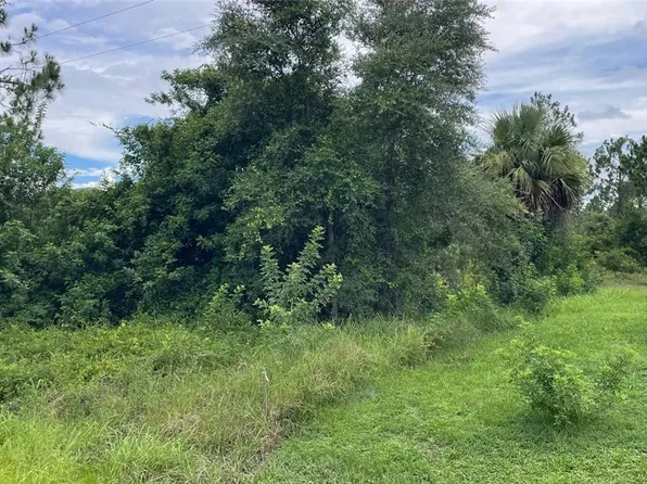 1115 8th Ave, Lehigh Acres, FL 33972