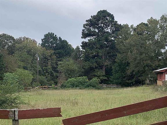 4th image of 5813 County Road 1114 W