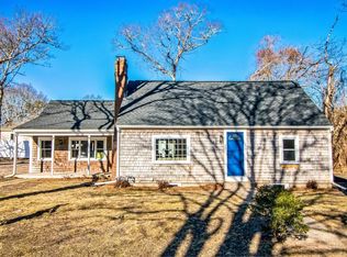 35 Marigold Rd, West Yarmouth, MA 02673