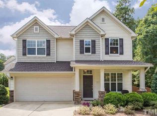 2232 Trefoil Ln, Fuquay Varina, NC 27526