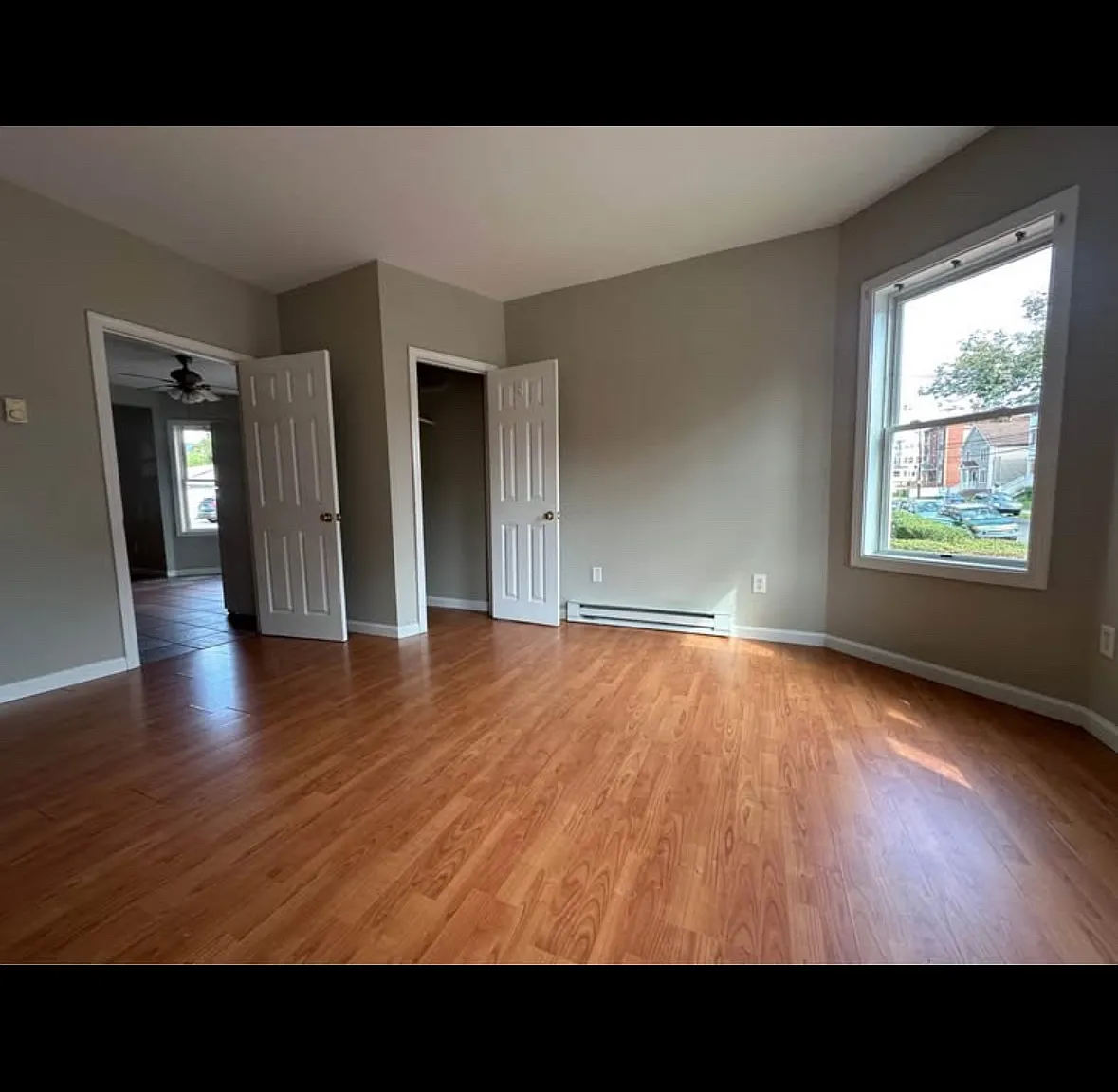 1 bed, 726 sqft, $1,300 — Photo 4