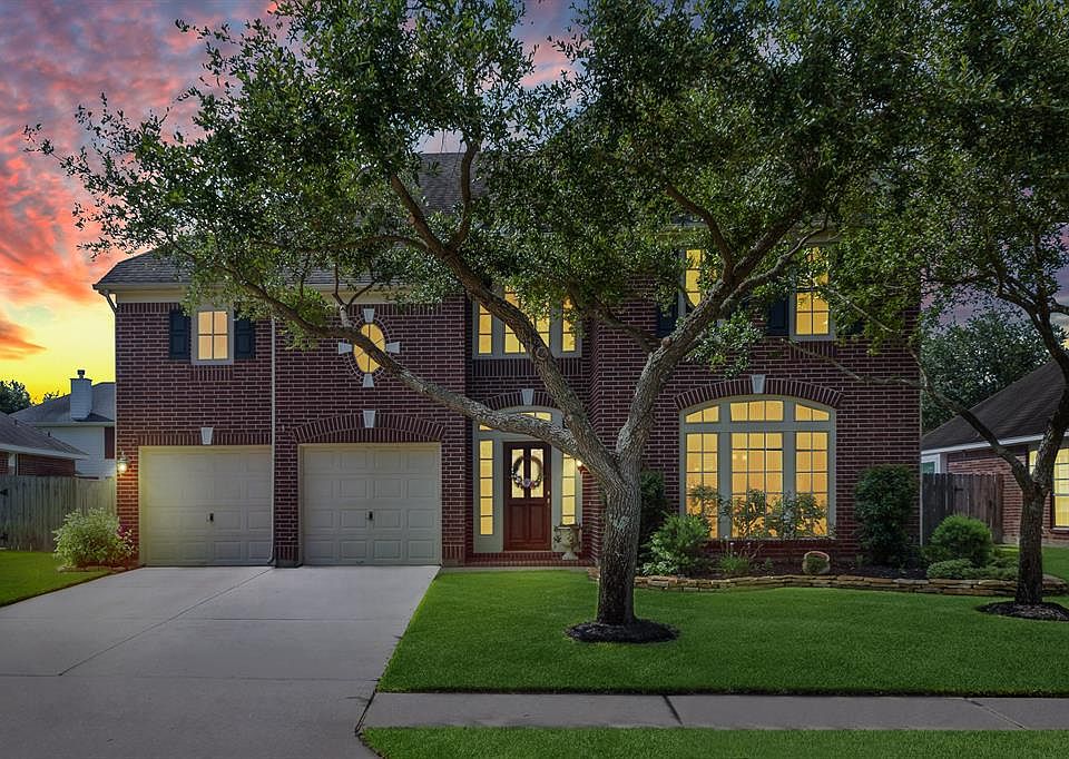 1st image of 15319 Cumberland Oak Way