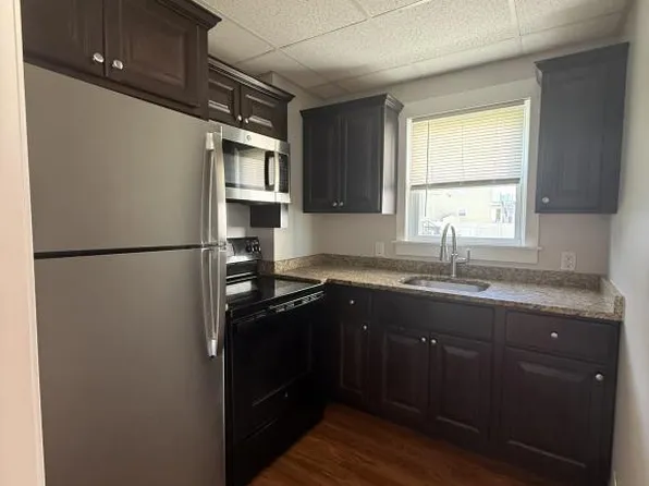 79-87 Campbell St, Fall River, MA 02723