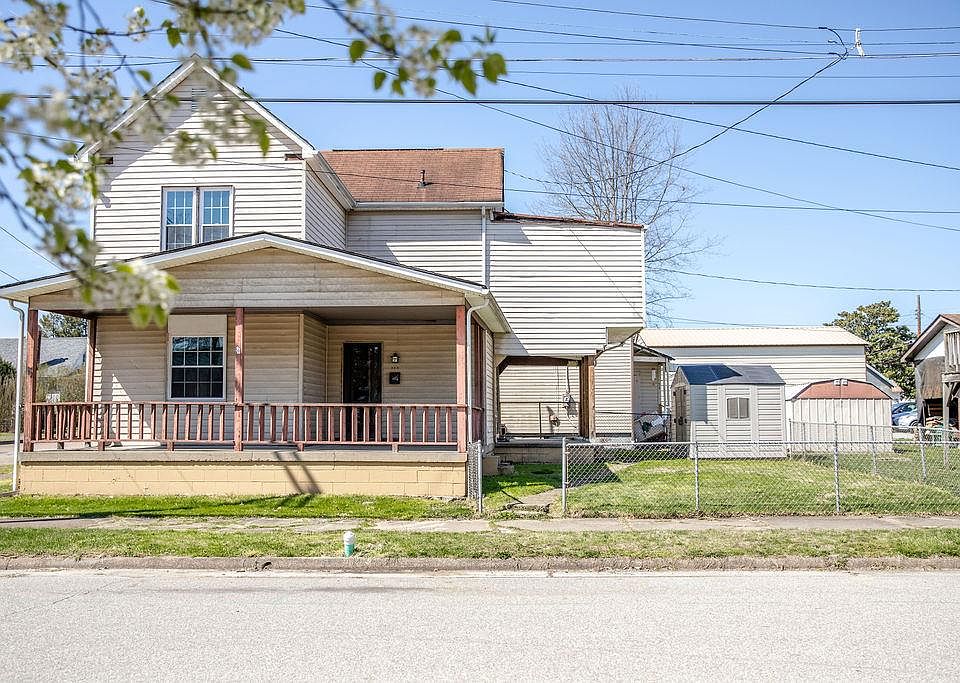 1st image of 829 Grant Ave