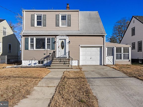 2nd image of 113 E Olive St