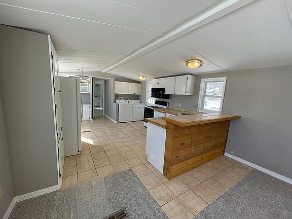 5th image of 15435 S East Cherry Creek Rd #3