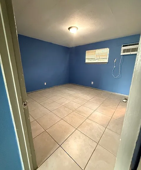 8220 E Houston Rd — Photo 21