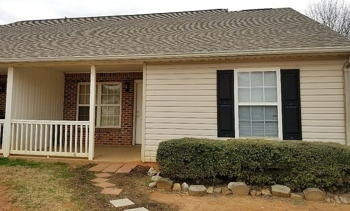 1st image of 1006 Wildwood Ln