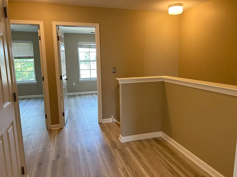 109 Cityview Ave — Photo 11