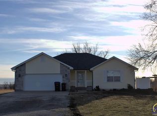 12945 SW 33rd St, Topeka, KS 66614
