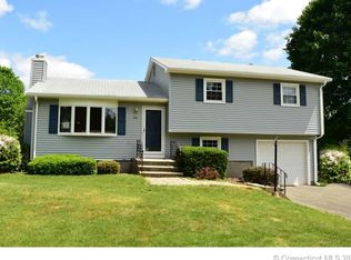 201 Hany Ln, Vernon, CT 06066