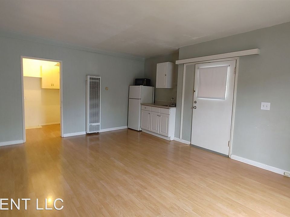 1st image of 800 Levering Ave