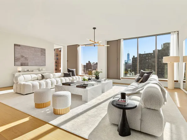 251 West 14th Street PENTHOUSE image 2 of 12