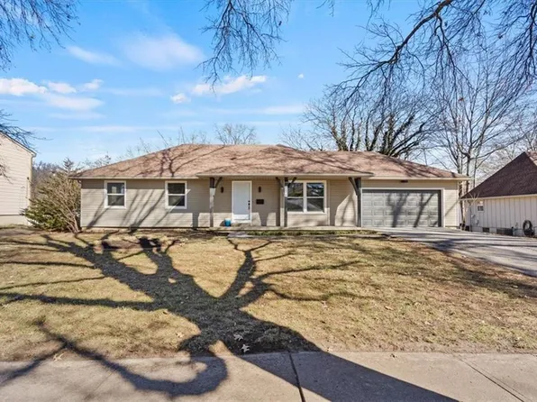 206 E 117th Ter, Kansas City, MO 64114