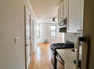 373 S 4th St #6B, Brooklyn, NY 11211