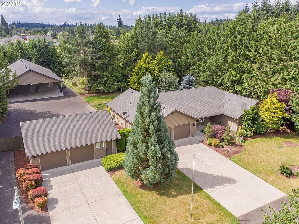 1st image of 10007 NE 180th Cir