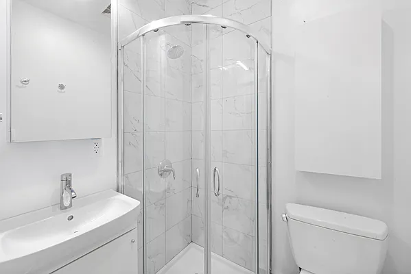 Rented by Native Real Estate LLC | media 20