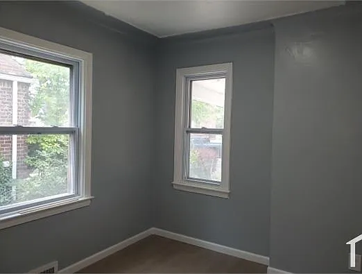 10058 Greensboro St — Photo 14