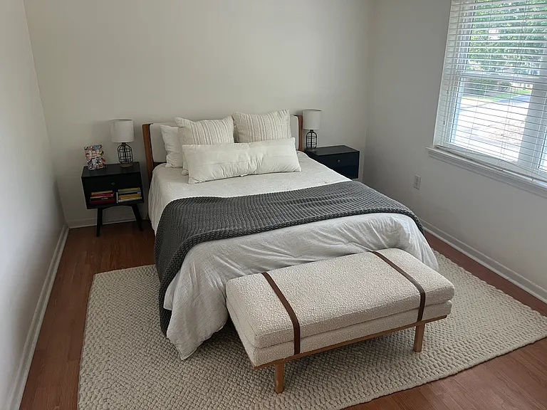 415 Parkdale Dr #13D — Photo 7