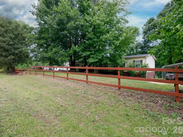854 Butler Lake Rd, Chester, SC 29706