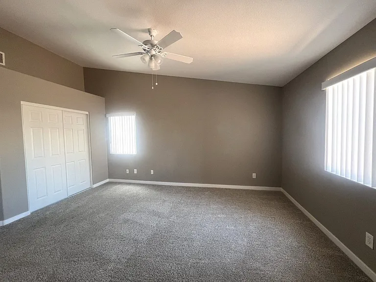 1929 Blue Ribbon Dr — Photo 11