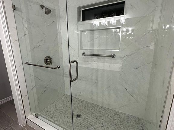4th image of 2729 N Neel Dr