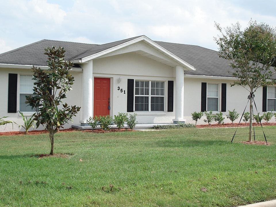 1st image of 351 McKay Dr