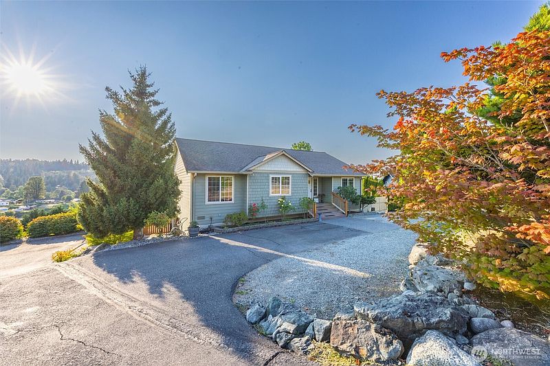 2nd image of 17010 Trout Drive