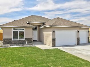 3602 Cook Ln, Pasco, WA 99301